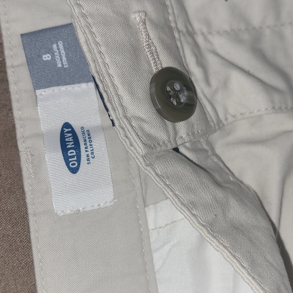 Kids old navy shorts - Picture 2 of 3